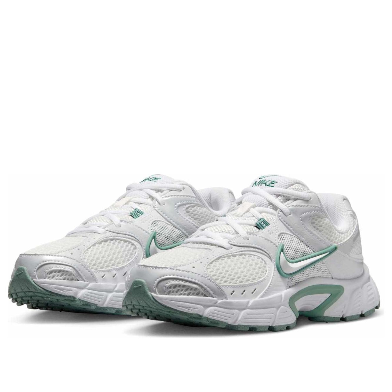 Nike V5 RNR Summit White Cannon W