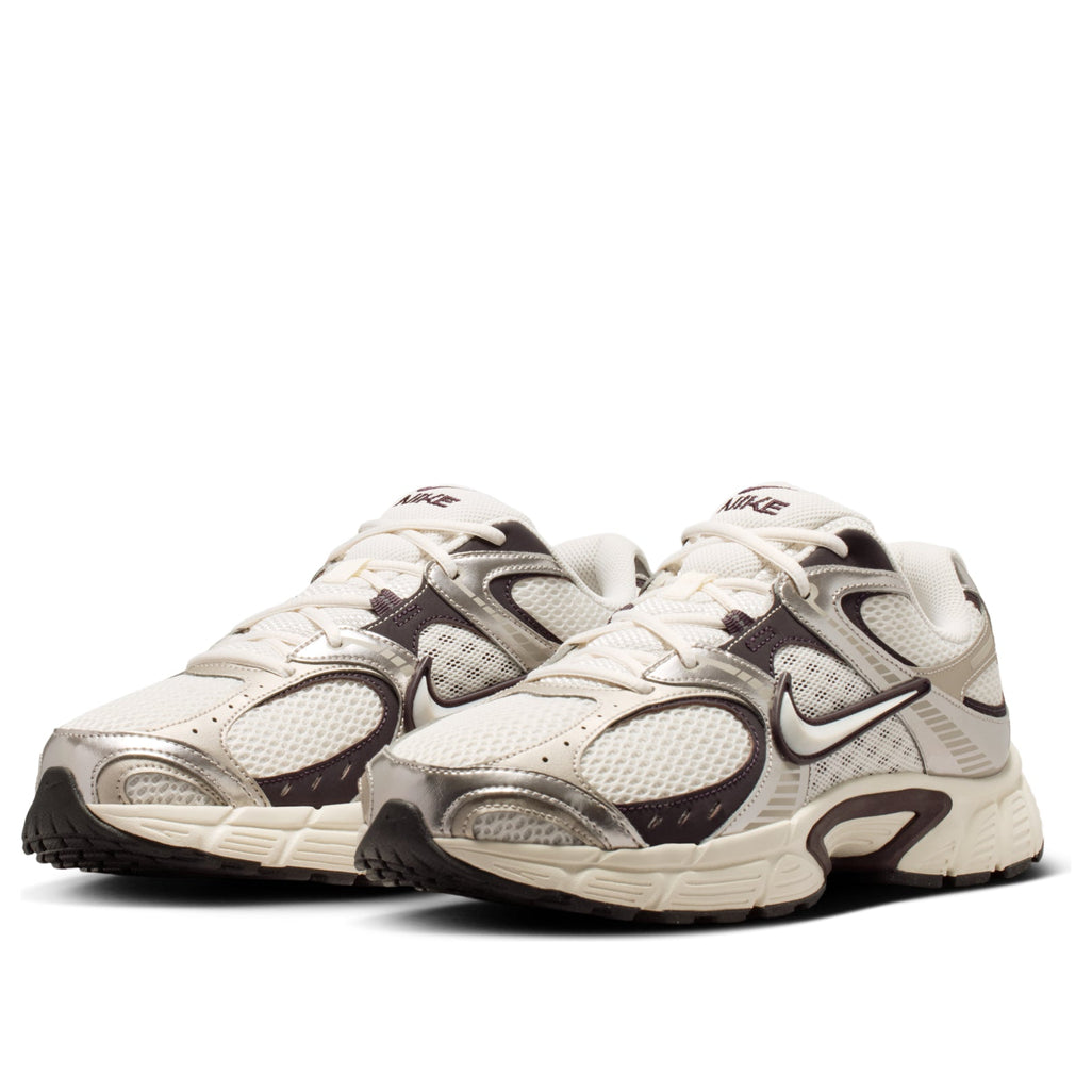Nike V5 RNR Phantom Burgundy Ash
