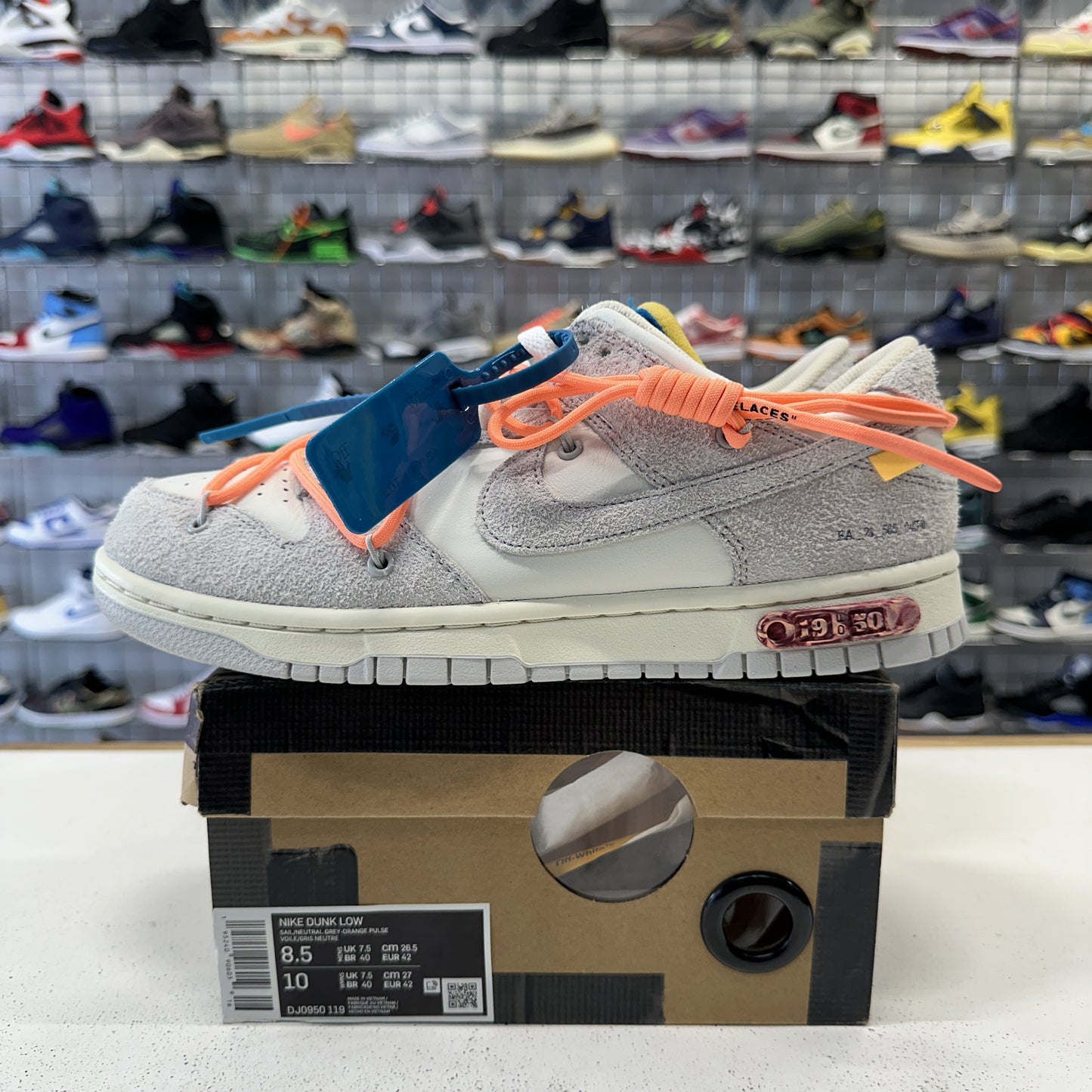 Off-White x Nike Dunk Low 'Lot 19 of 50' UK7.5