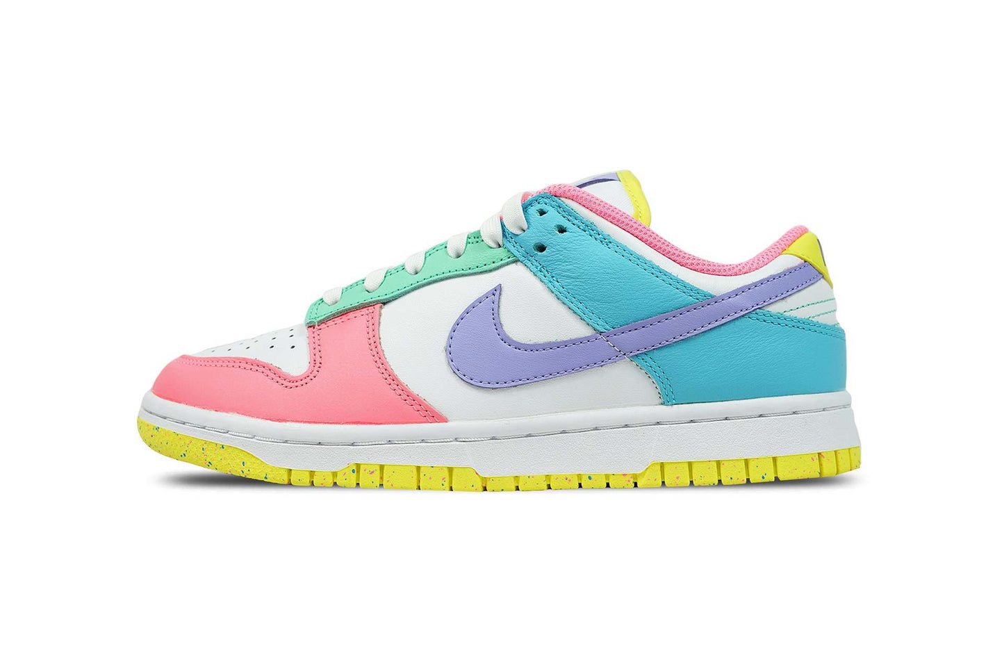 Nike Dunk Low SE Easter Candy W