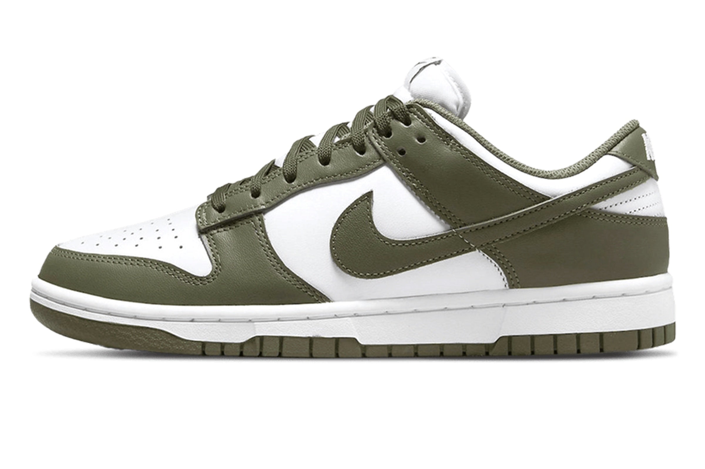 Nike WMNS Dunk Low \